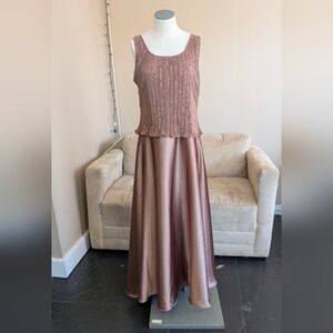 Cachet Mauve Textured Bodice Dress